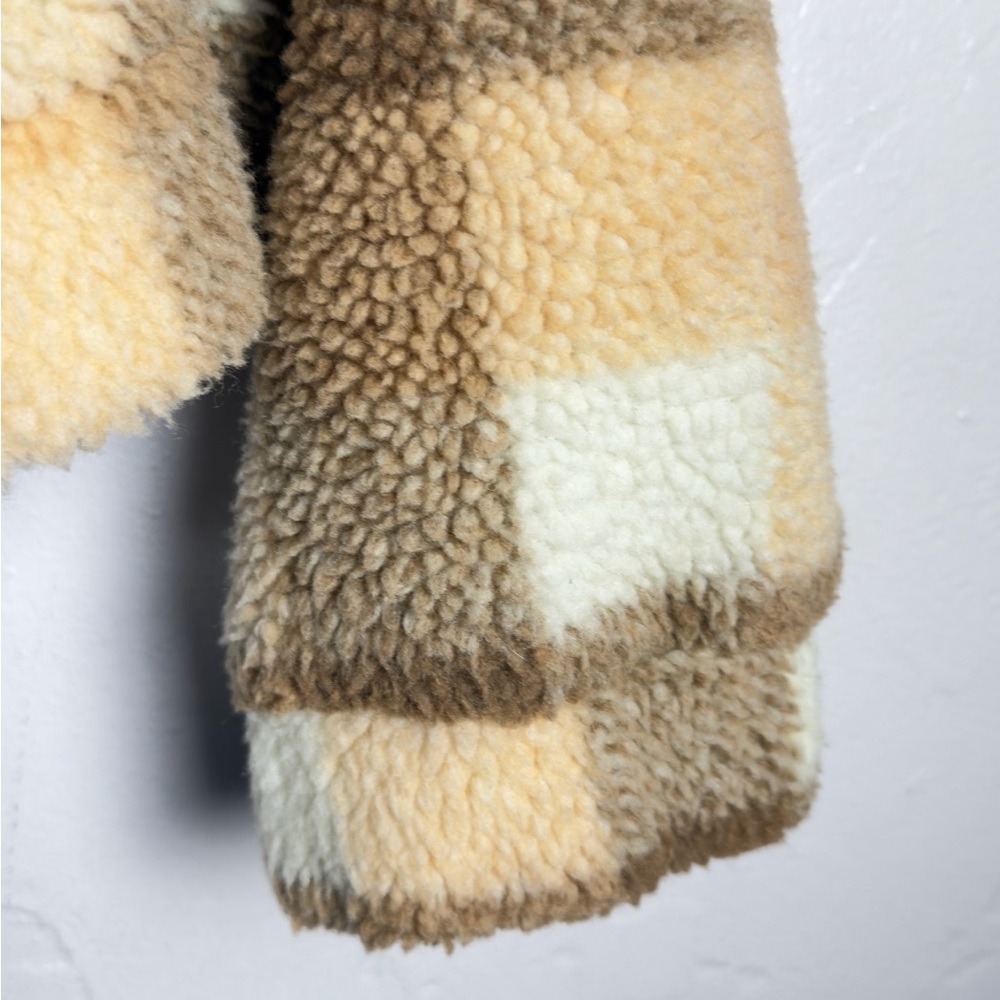 Princess Polly Doria Plaid Sherpa Cabincore Teddy Jacket - Picture 9 of 9